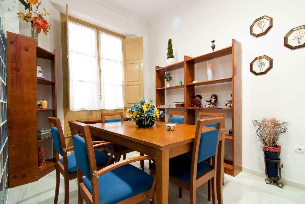 Apartamento Centro Historico Malaga Bagian luar foto
